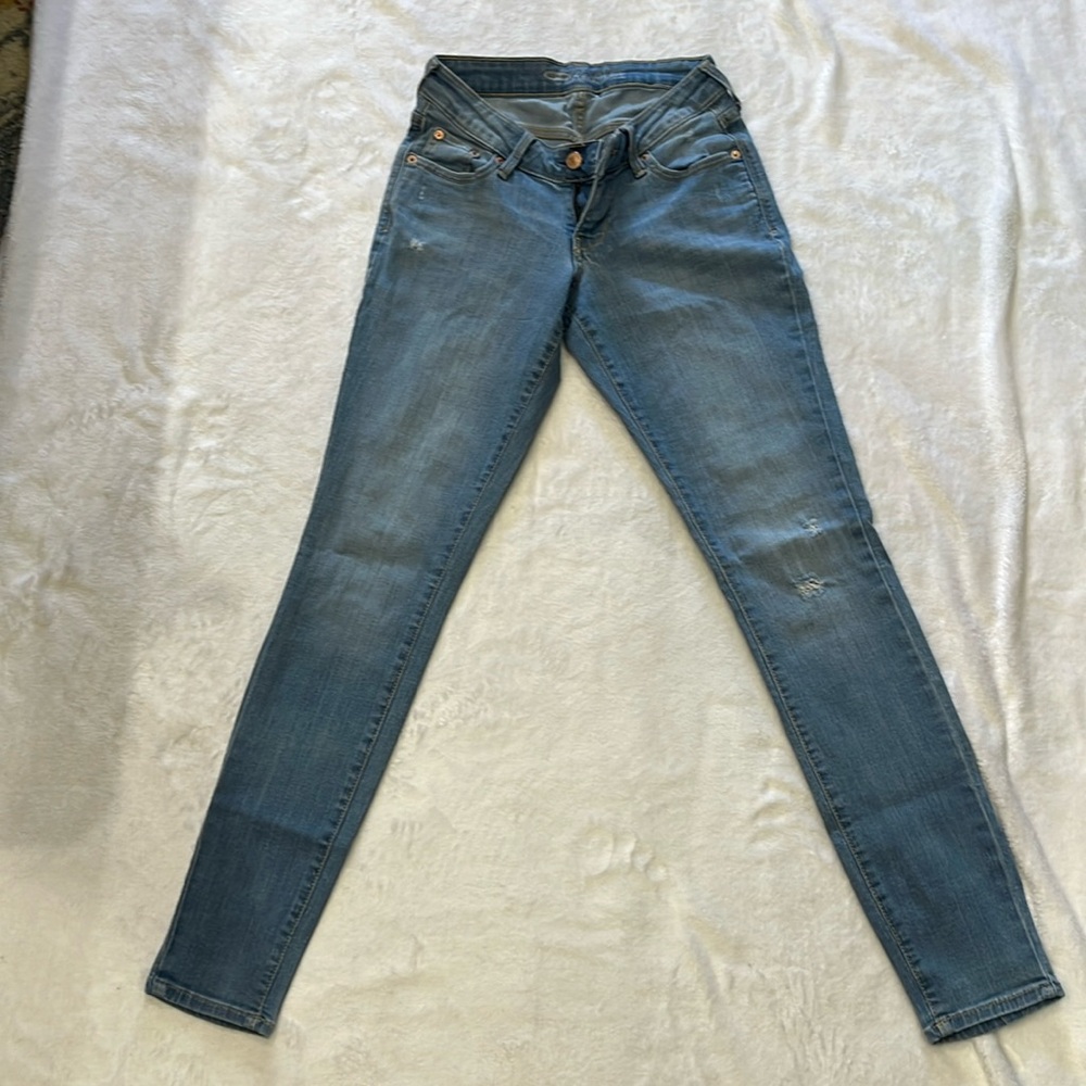 Women’s jeans